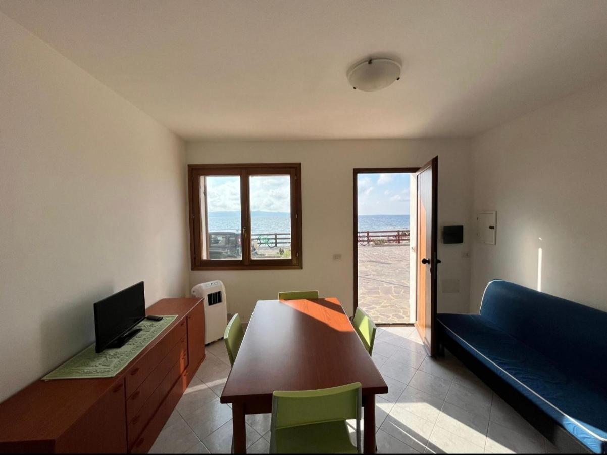 ~ Green House Sul Mare ~ Villa Calasetta Luaran gambar